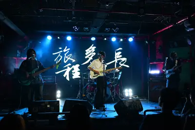 乐队照片 112
